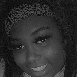 Meet your Posher, Kimberlee